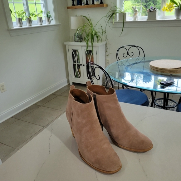 Frye Meghan Booties Size 8.5 dusty rose - Picture 4 of 9